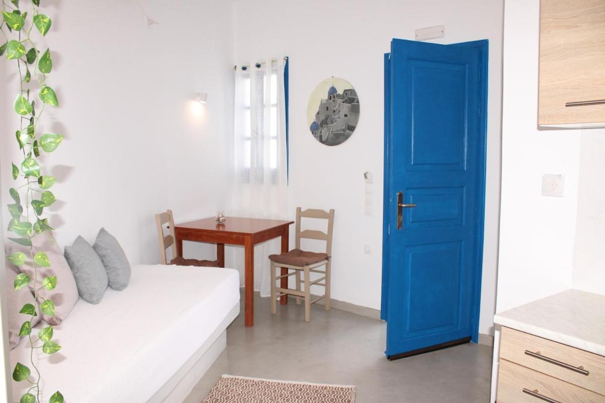 Villa Solasta #2 With Jacuzzi In Santorini Akrotírion Exterior foto